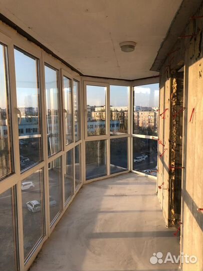 Отделка и остекление балконов, лоджий