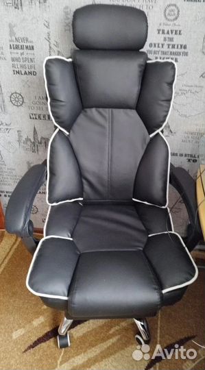 Компьютерное кресло Boss с функцией массажа
