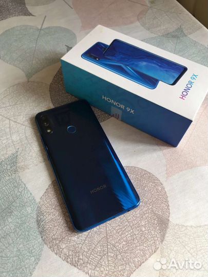 Телефон Honor 9х