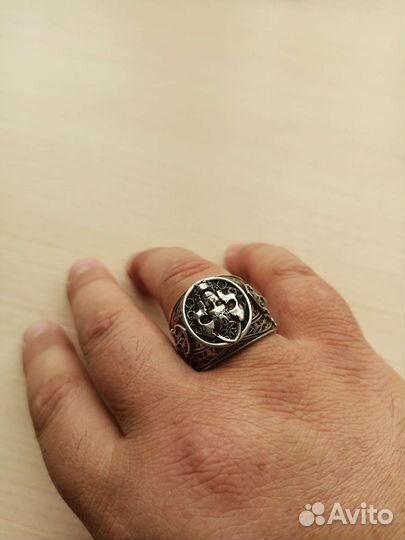 Перстень печатка