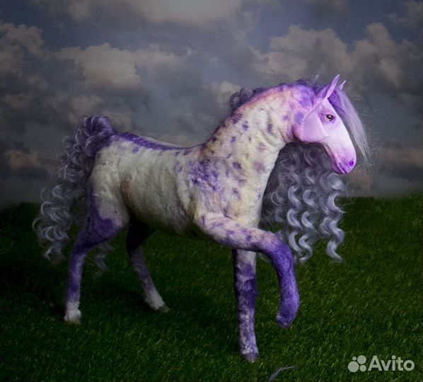 Лошадь игрушка коллекционная подвижная конь 1/6
