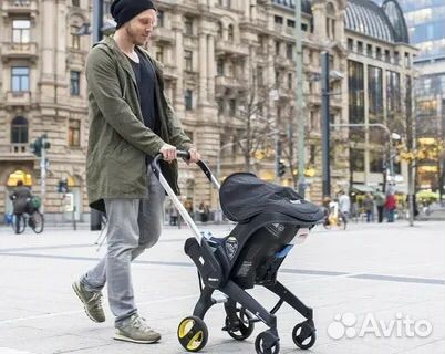 Коляска- автокресло 2 в 1 фирмы Doona