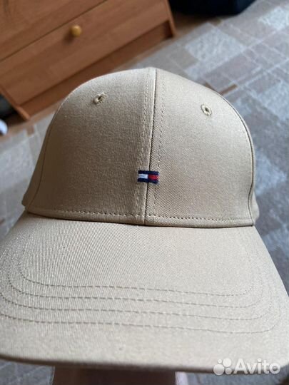 Tommy hilfiger кепка