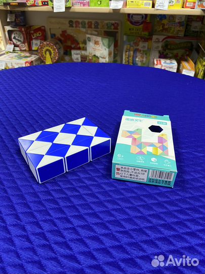 Змейка Бело-Синяя, ShengShou, 24 сегмента