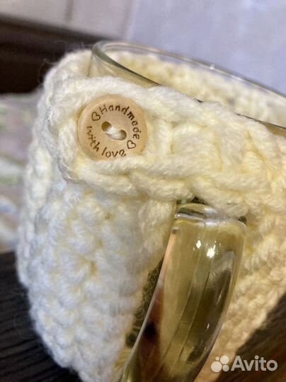 Вязаный чехол на кружку (кружка в свитере)