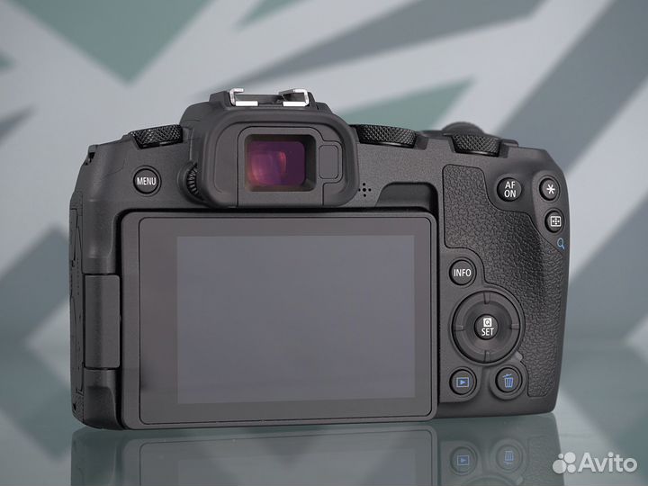 Canon EOS RP Body (пробег 3тыс)