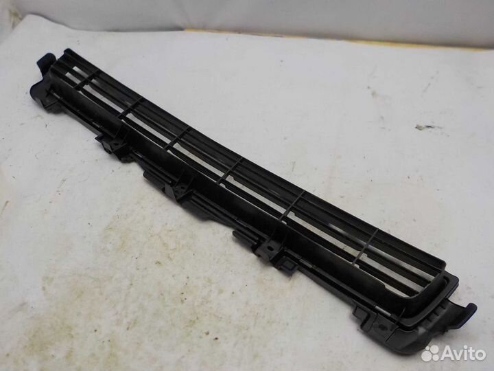 Решетка бампера Toyota Land Cruiser 150