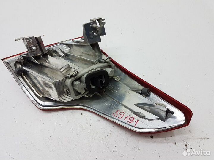 Фонарь задний левый Citroen C 4