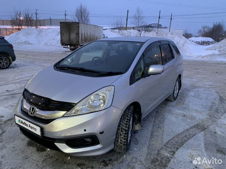 Honda Fit Shuttle 1.5 AT, 2014, 173 000 км