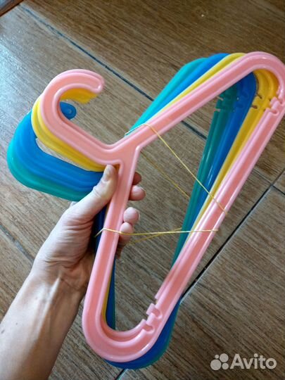 Вешалки плечики IKEA детские цветные