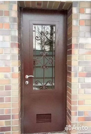 Дверь входная металлическая со стеклом 1811