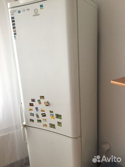 Холодильник Indesit NoFrost