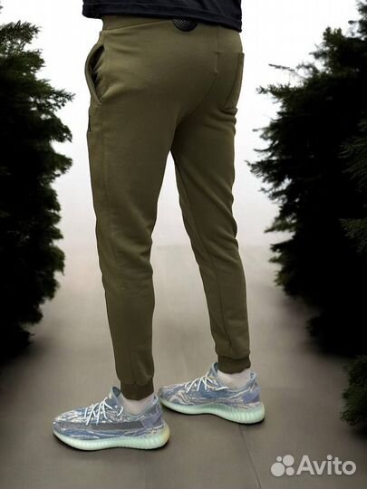 Спортивные штаны Armani хаки