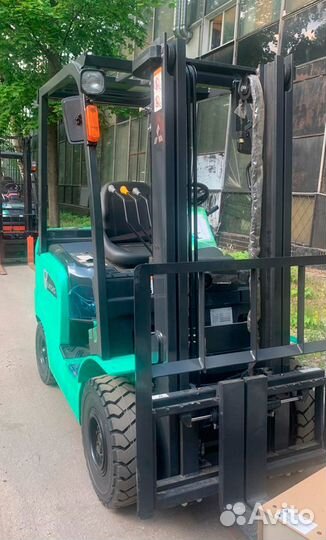 Вилочный погрузчик Mitsubishi FD18NT, 2023