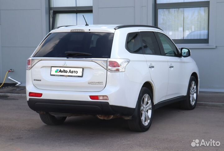 Mitsubishi Outlander 2.4 CVT, 2013, 206 881 км