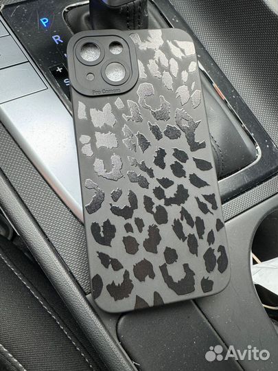 Чехол на iPhone 13 новый