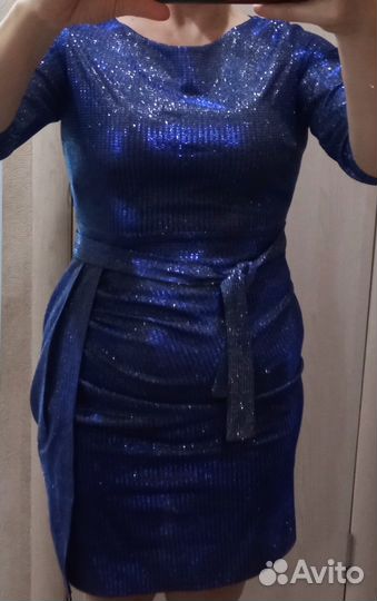 Блестящее платье праздничное