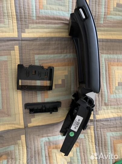Подлокотник передний volvo xc70 3 поколения