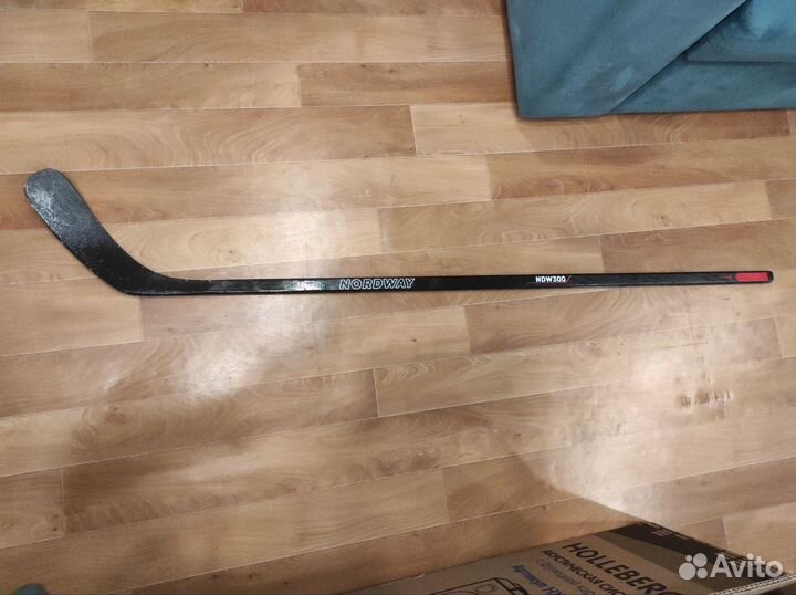 Клюшка хоккейная