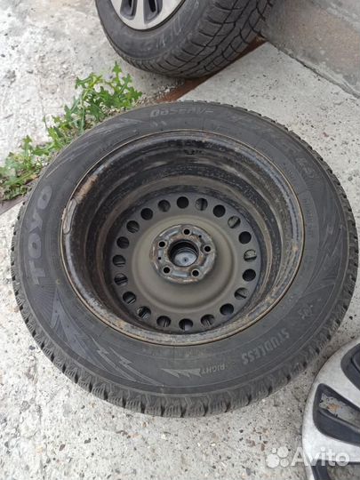 Toyo Observe GSi-6 LS 215/60 R17 96H