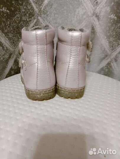 Ботинки демисезонные для девочки 20 размер