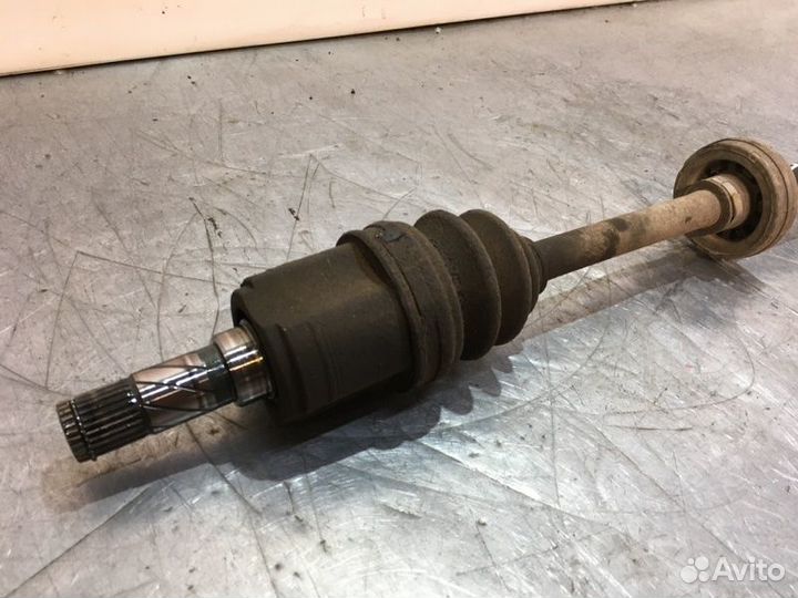 Привод, полуось передний правый Mazda Familia