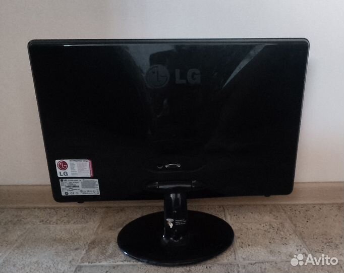 Монитор LG Flatron E2250s TN