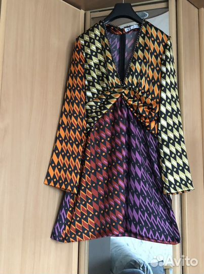Платье шелк. Zara. 42-44