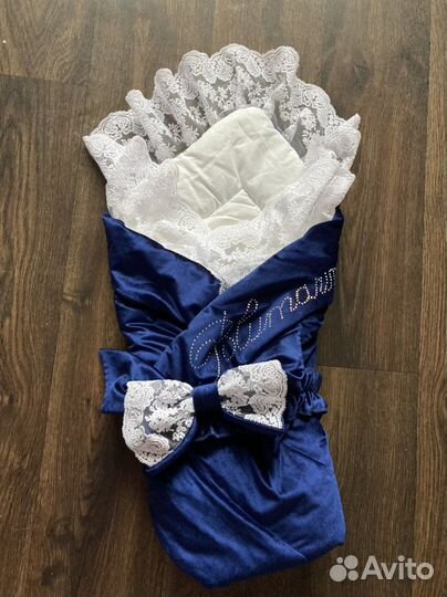 Уголок на выписку из роддома