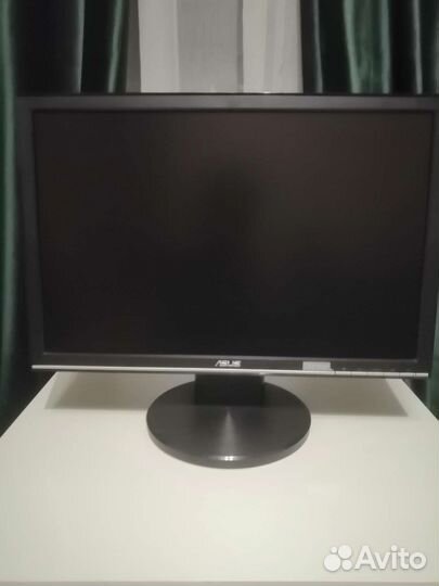Монитор Asus