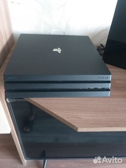 Sony PS4 pro 1tb