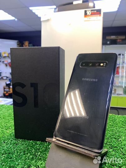 Samsung Galaxy S10, 8/128 ГБ