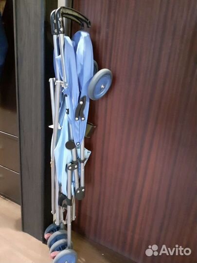 Коляска-трость