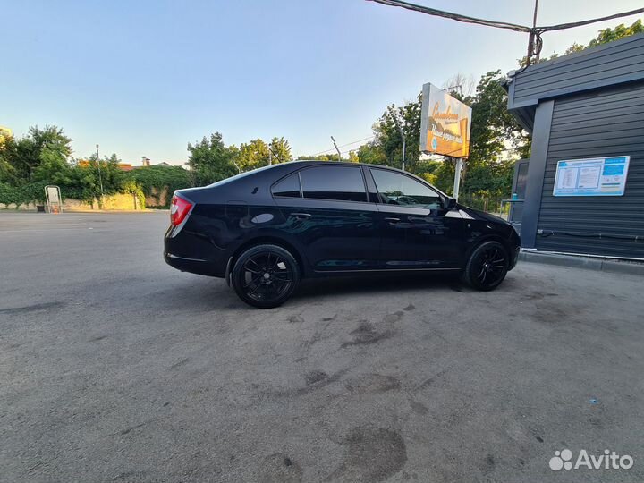 Skoda Rapid 1.6 МТ, 2014, 155 000 км