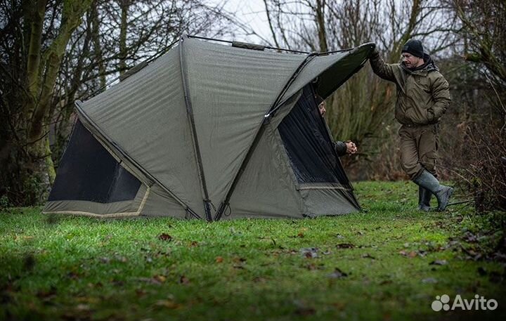 Карповая палатка Trakker Armo V4 2 Man + накидка