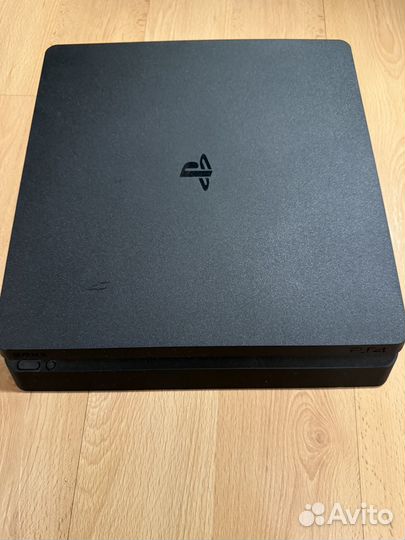 Sony playstation 4 slim 1tb без геймпадов