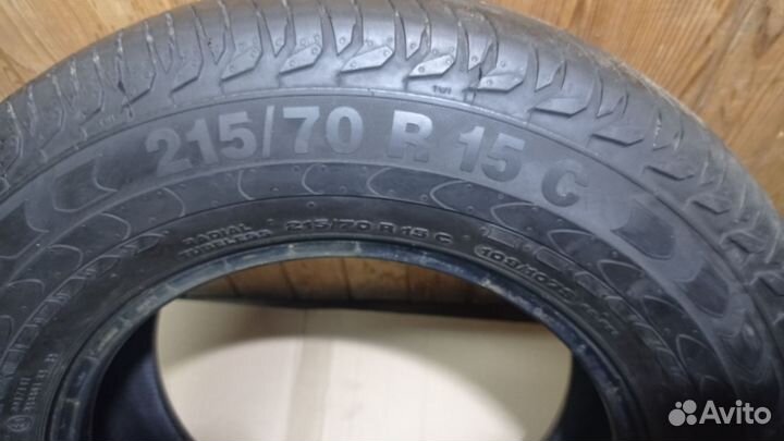 Continental Vanco 2 215/70 R15C