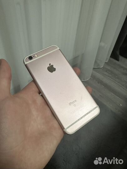 iPhone 6S, 32 ГБ