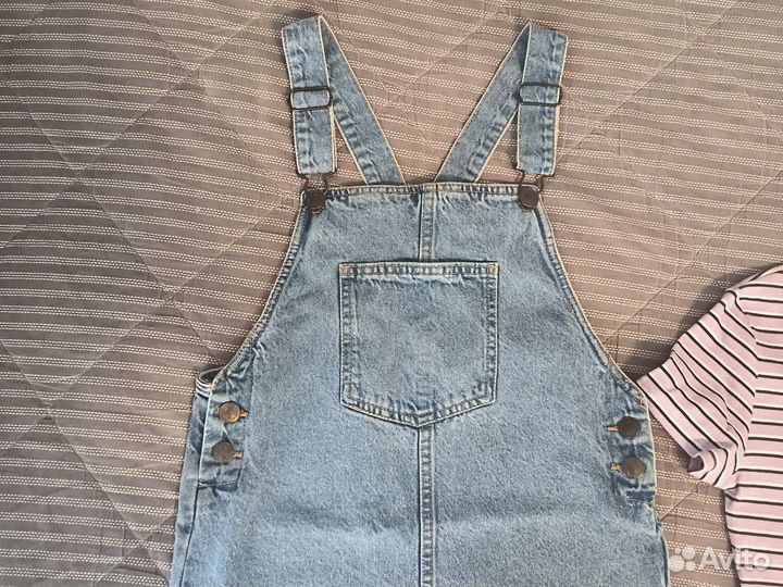 Новый джинсовый сарафан Acoola футболка Ostin 158