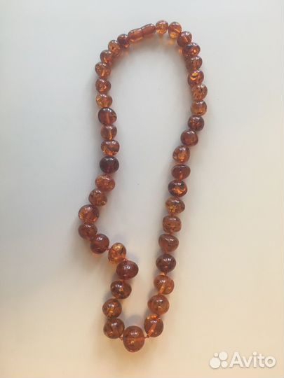 Янтарные бусы имитация