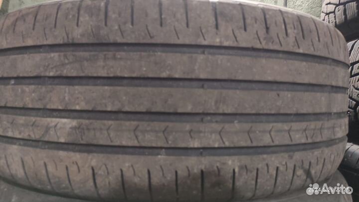 Continental ComfortContact - 5 215/55 R17 94W