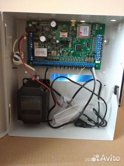 Охранные приборы 