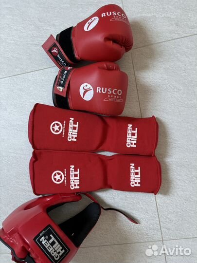 Шлем для кикбоксинга единоборств