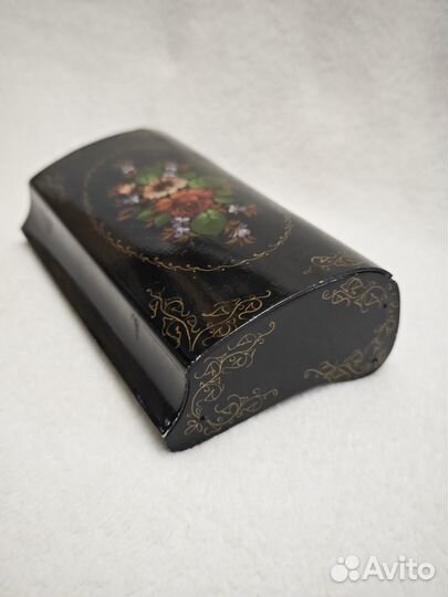 Футляр для очков. Металл, роспись, лак
