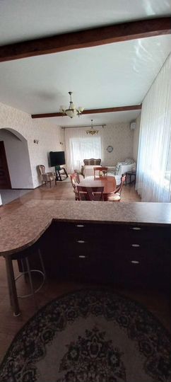 Дом 180 м² на участке 6 сот.