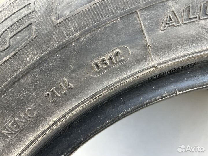 Goodyear 4x4 UG Ice Navi 235/65 R17
