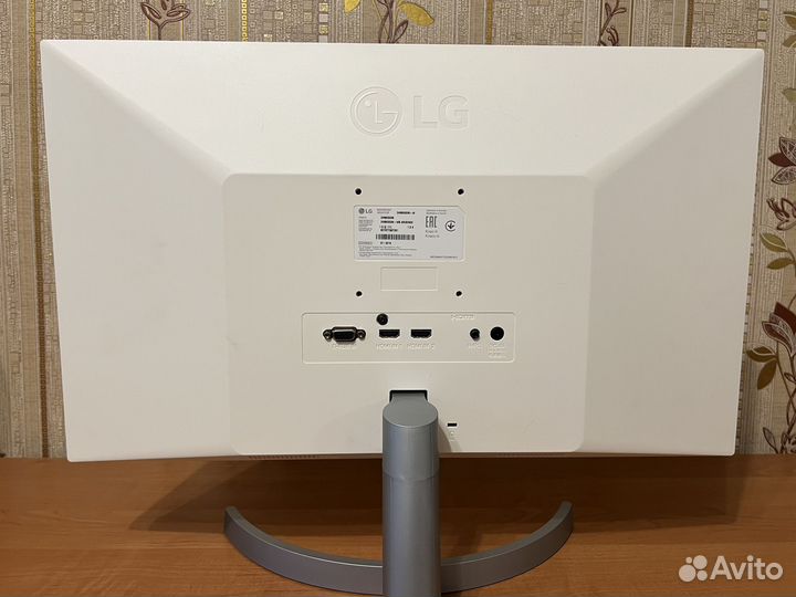 Монитор для компьютера LG 24 дюйма