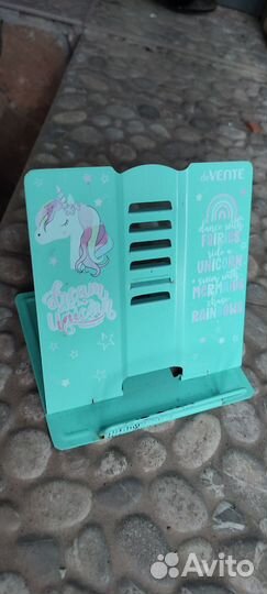 Подставка для книг
