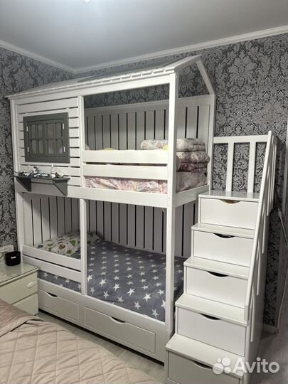 Двухъярусная кровать домик бу