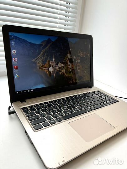 Ноутбук Asus R540S для работы и учёбы